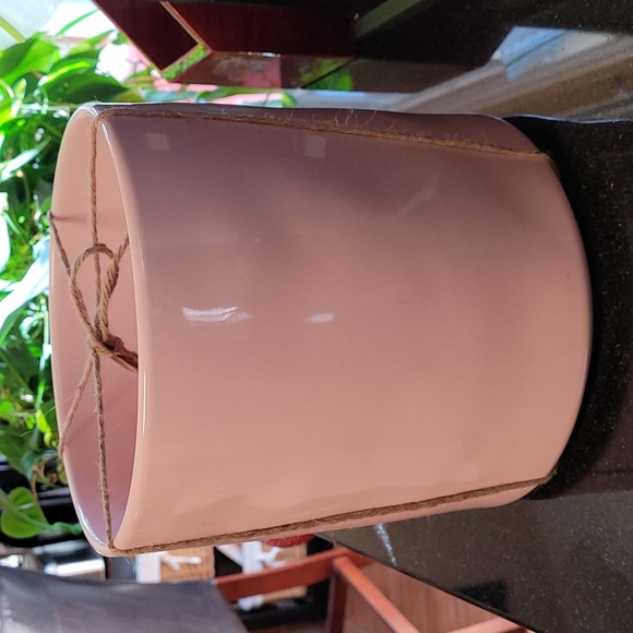 🪴Rae Dunn Large Planter - Picture 2 of 7